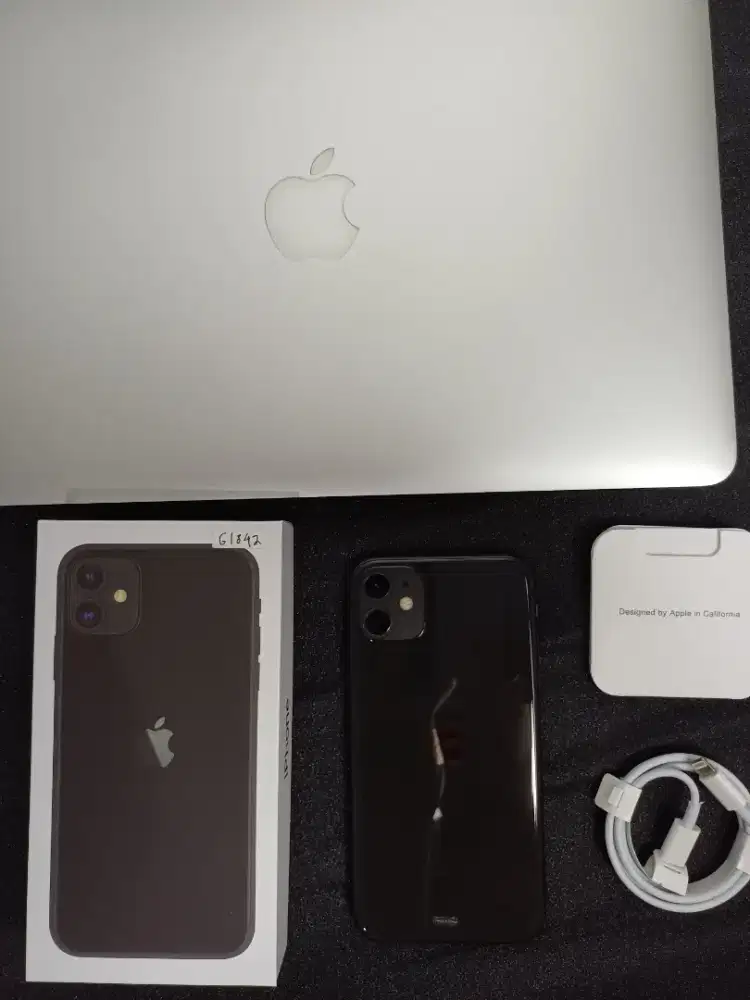 Iphone 11 64GB IBOX Fullset Siap pakai