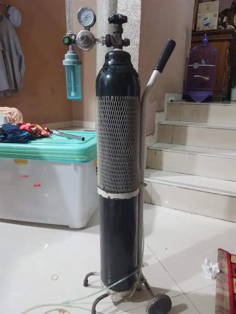Tabung oksigen besar 13.5kg