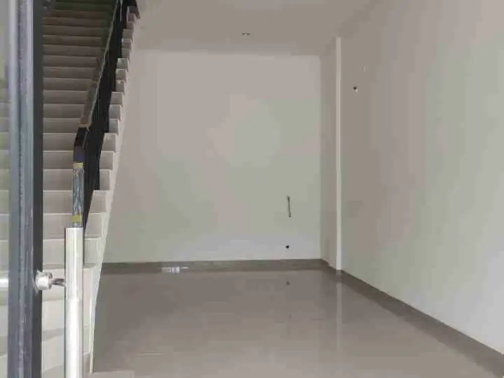 Disewakan Ruko milenial pik2 uk 4,5x12,5