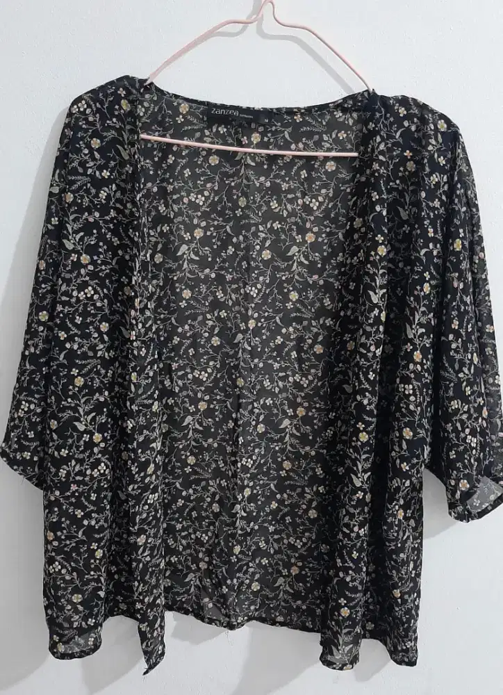 Outer Wanita Zansela