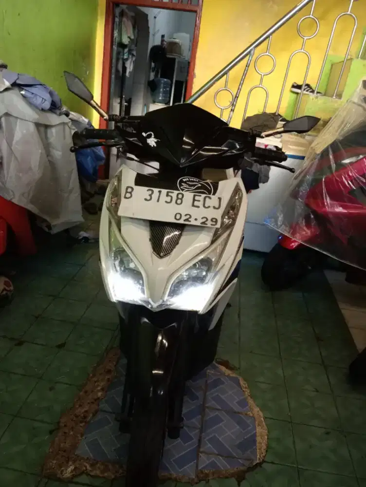 FORE SALE VARIO 125 TAHUN 2012