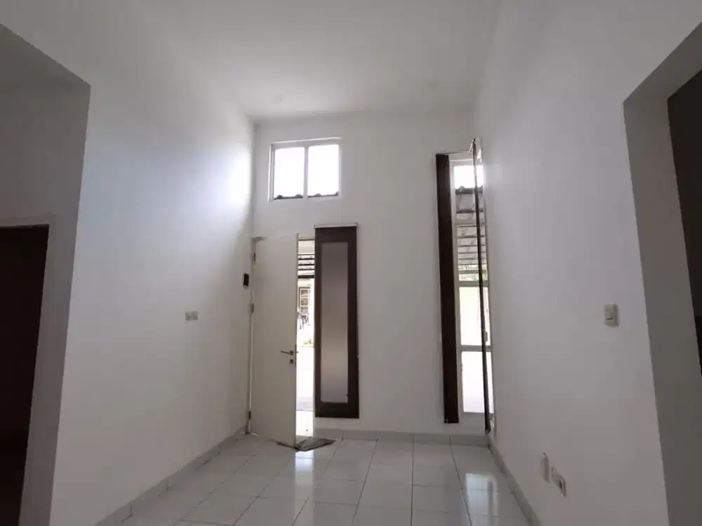 DIJUAL CEPAT RUMAH SIAP HUNI SERPONG GARDEN GREENVIEW