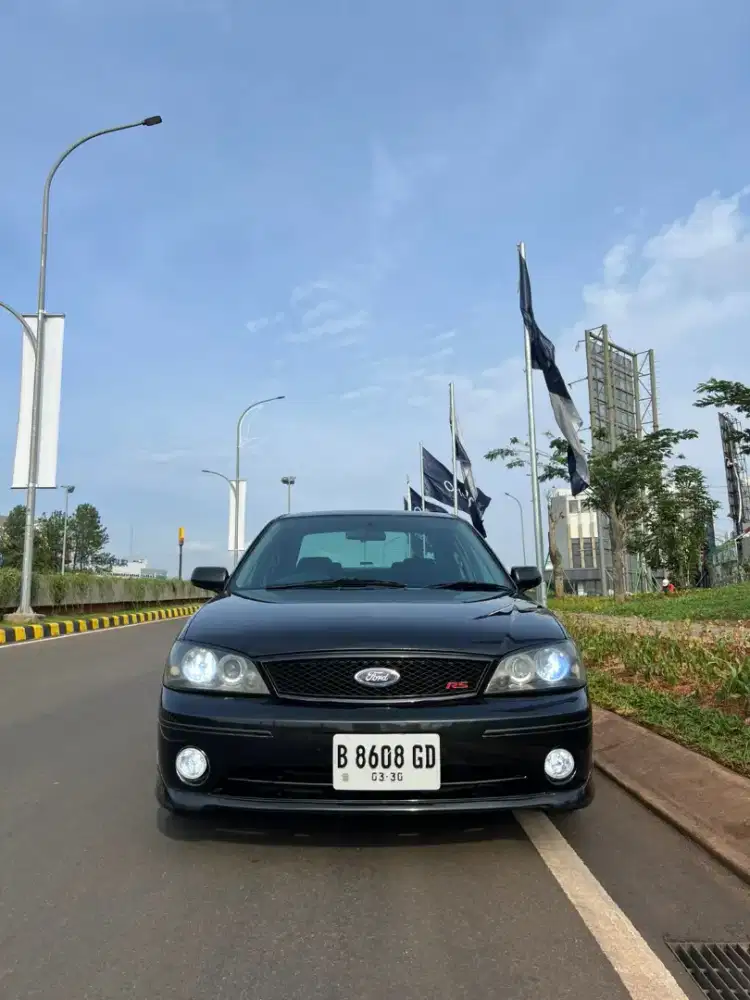 Service Record Ford & Bengkel Spesialis
Transmisi Sehat