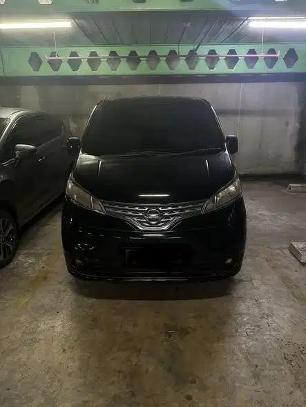 Nissan Evalia XV HWS 2014 – Tertinggi, Captain Seat, Pajak Hidup