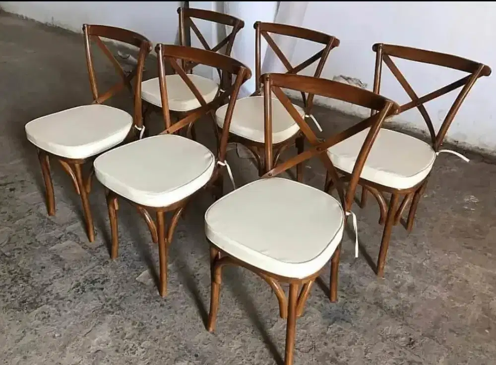 Kursi makan kursi Tiffany kursi pelaminan akad