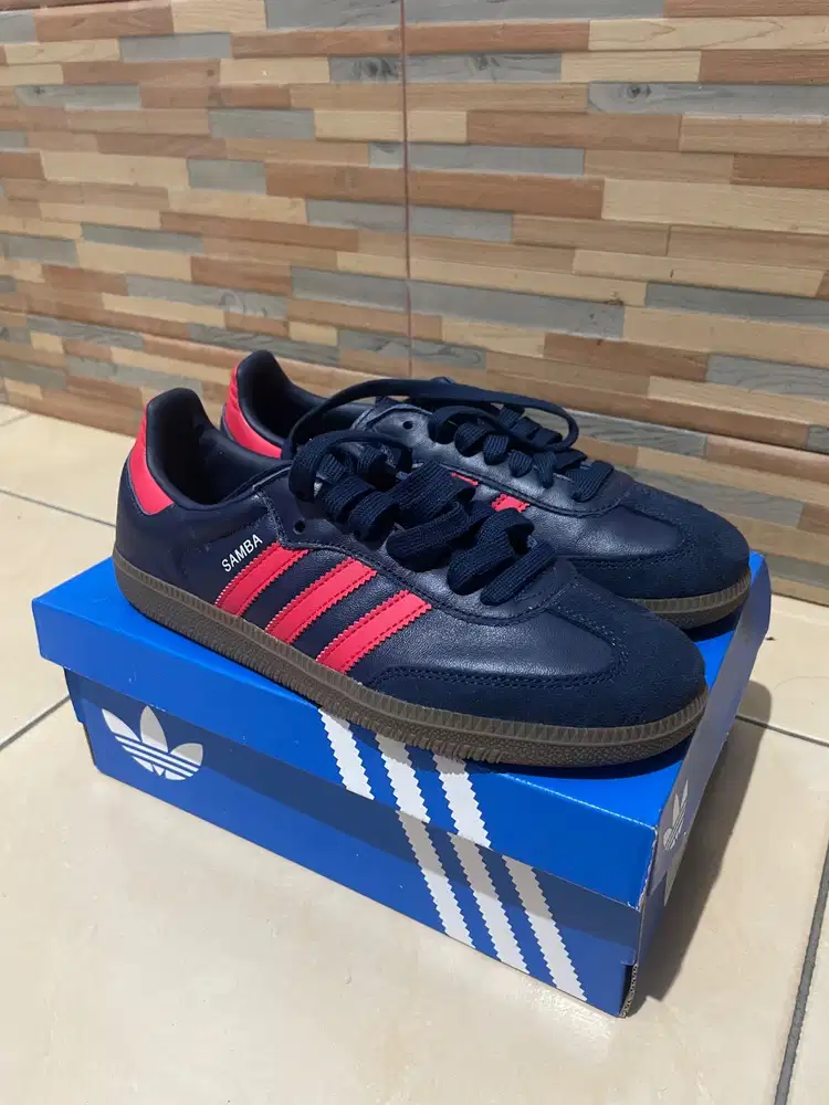 Sepatu Adidas Samba Arsenal