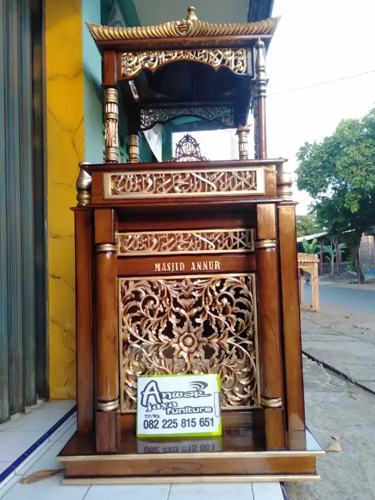 Mimbar masjid kuba motif ukiran full kayu jati