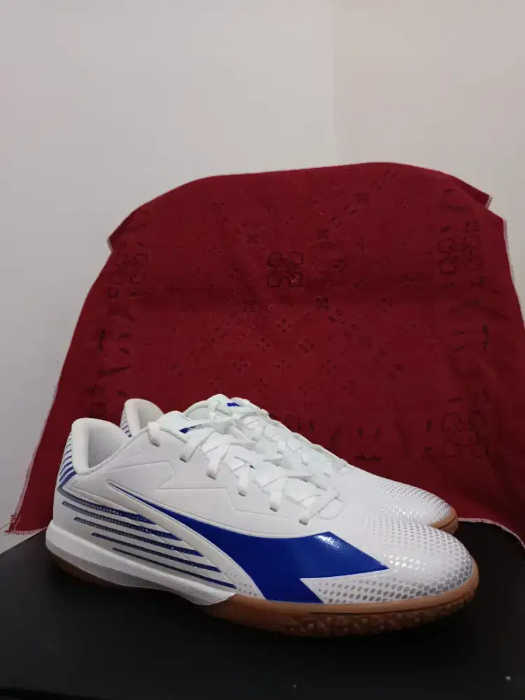 Sepatu Futsal Diadora Pichichi 8 Size 44