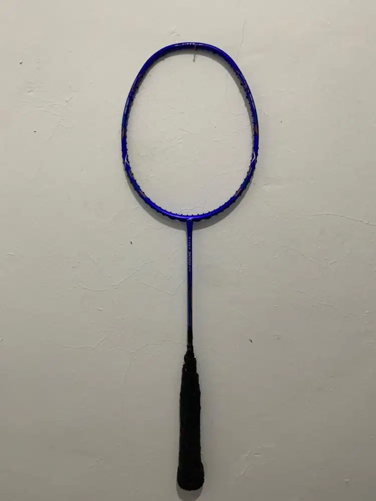 Raket badminton hundred viper