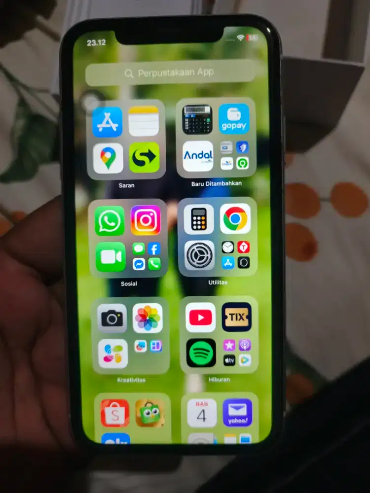 Iphone 11 white 128 gb bea cukai sinyal permanent