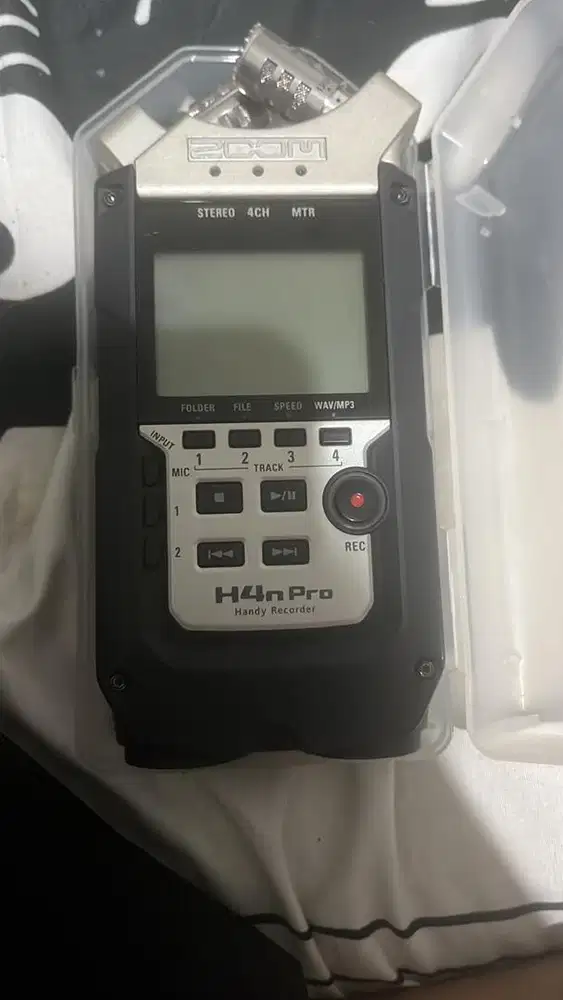 Zoom H4n Pro Handy Recorder