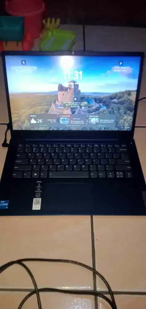 Laptop Lenovo Ideapad slim 3