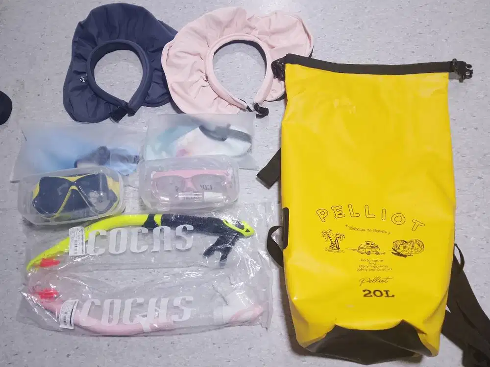 Di jual peralatan renang bekas,harga mulai 700 nego bisa