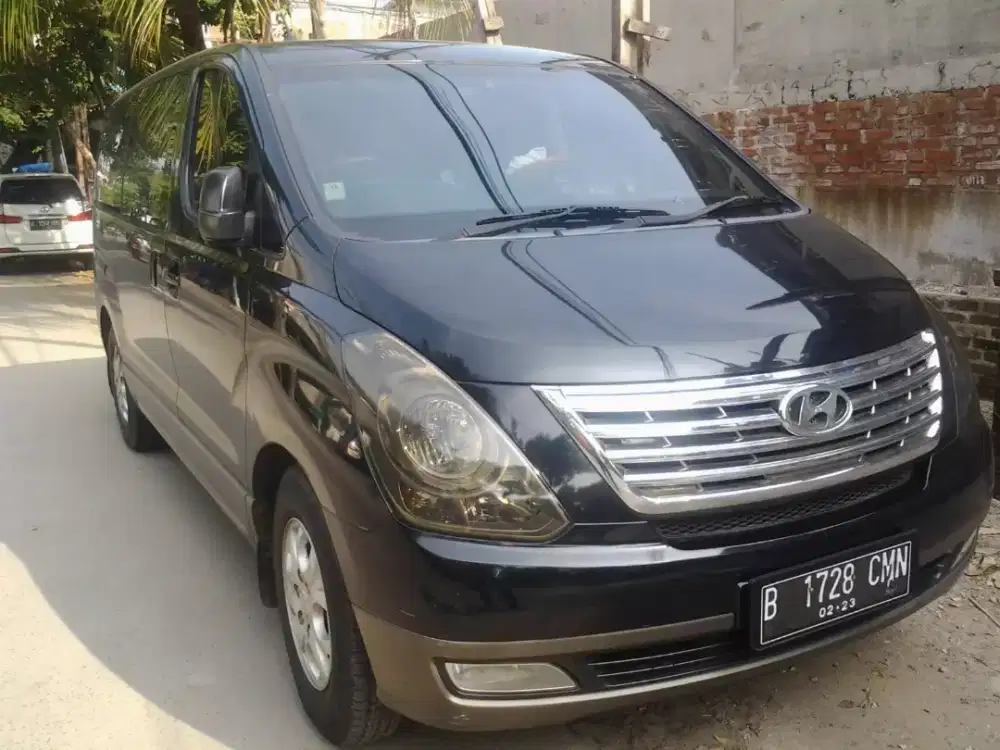 Disewakan mobil hyundai H1
