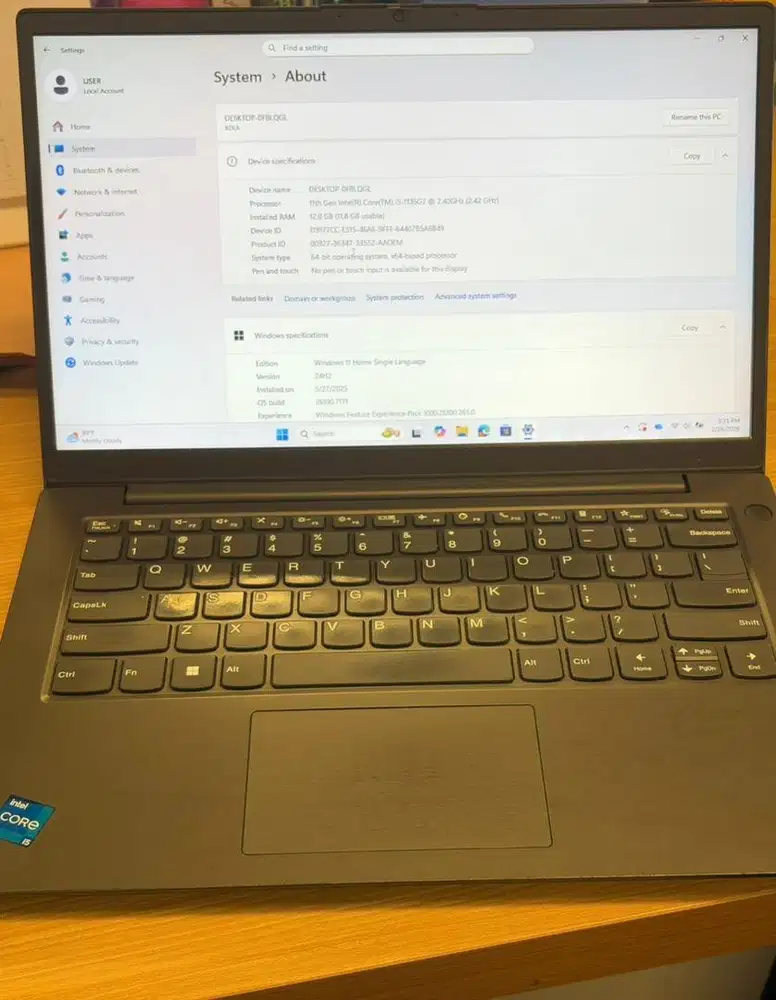 Lenovo V14 IIL i5 gen 11 12GB/512GB