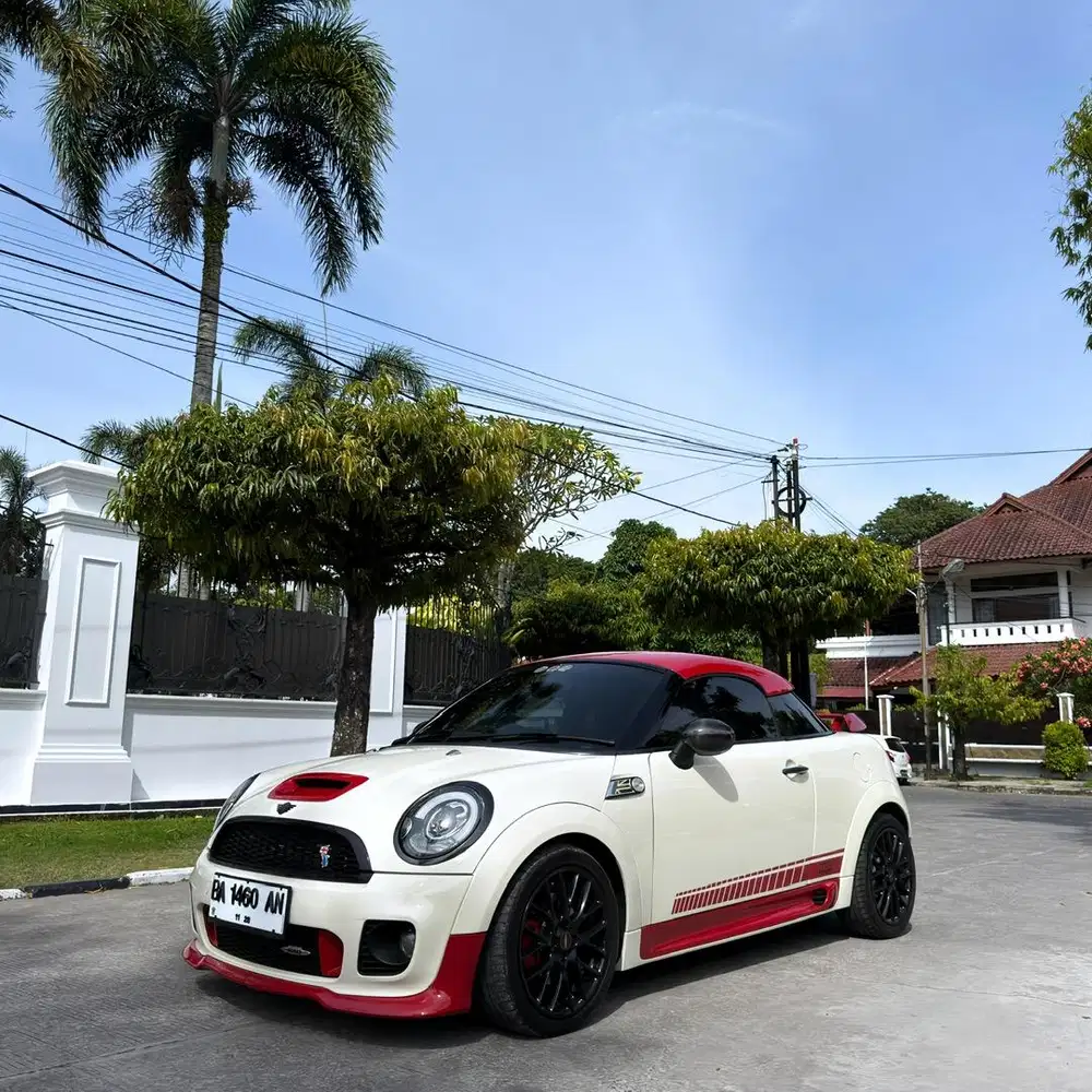 Minicooper jcw series coupe 2013 super edisi terbatas