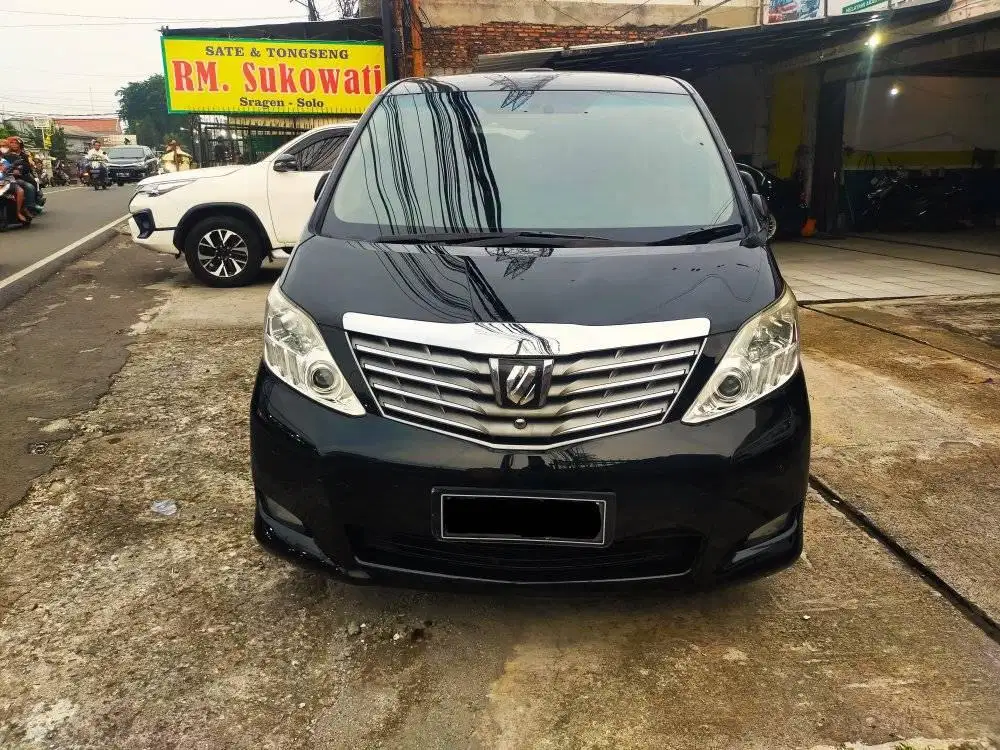 Toyota Alphard G 2010