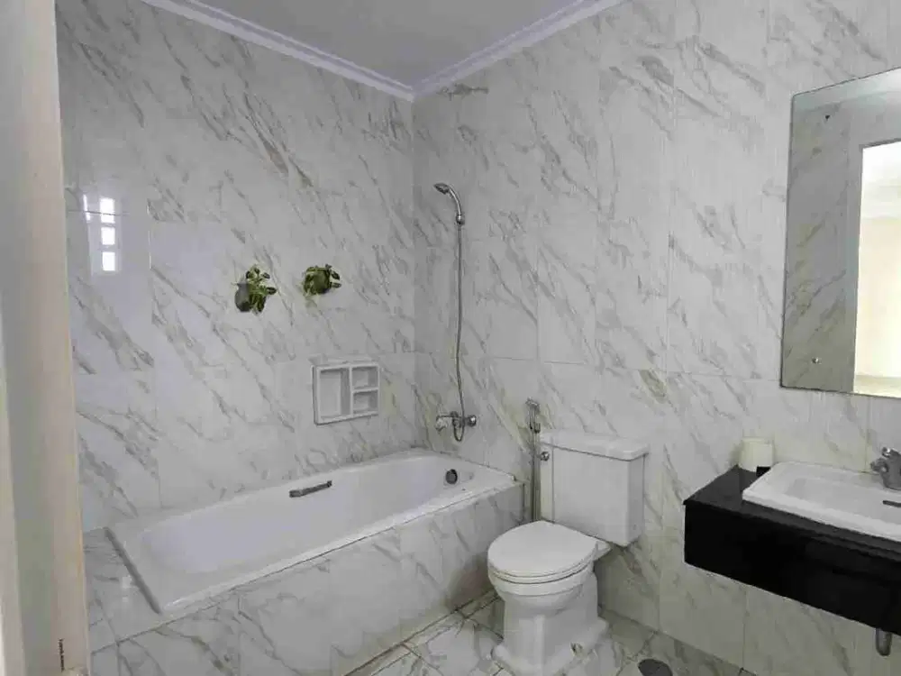 Dijual Cepat Dan Siap Huni Rumah Posisi Hoek Vernonia Summarecon Bekasi