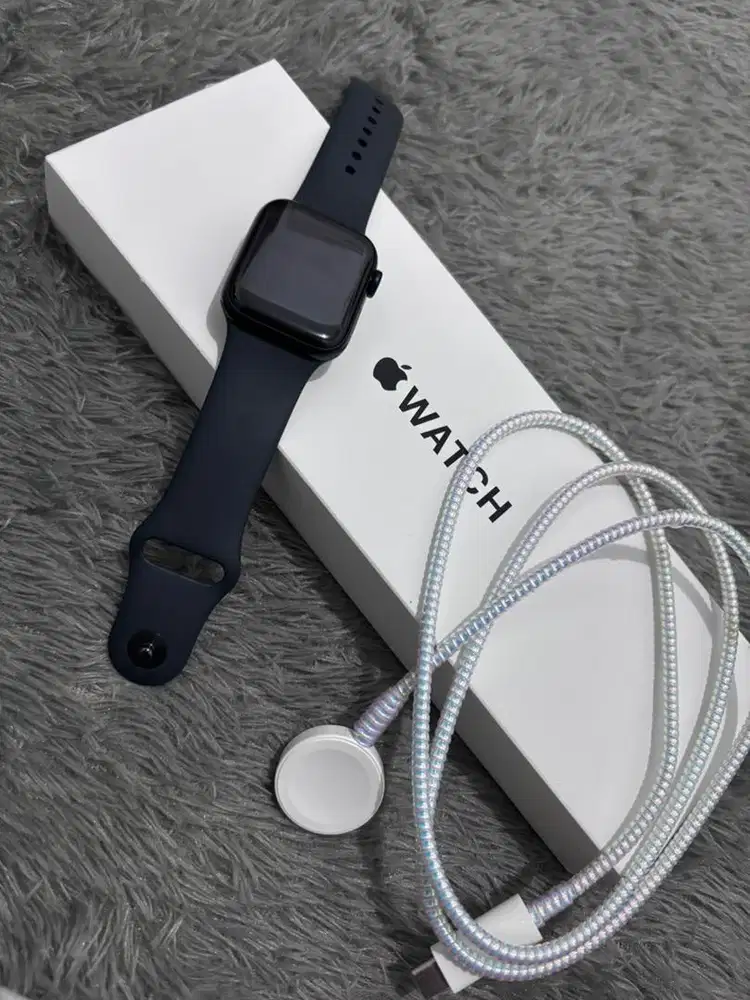 Apple watch / iWatch SE gen 2