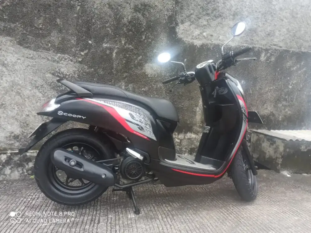 Scoopy donat 2019 Mulus luar dalem, lengkap pajak panjang, siap mudik.