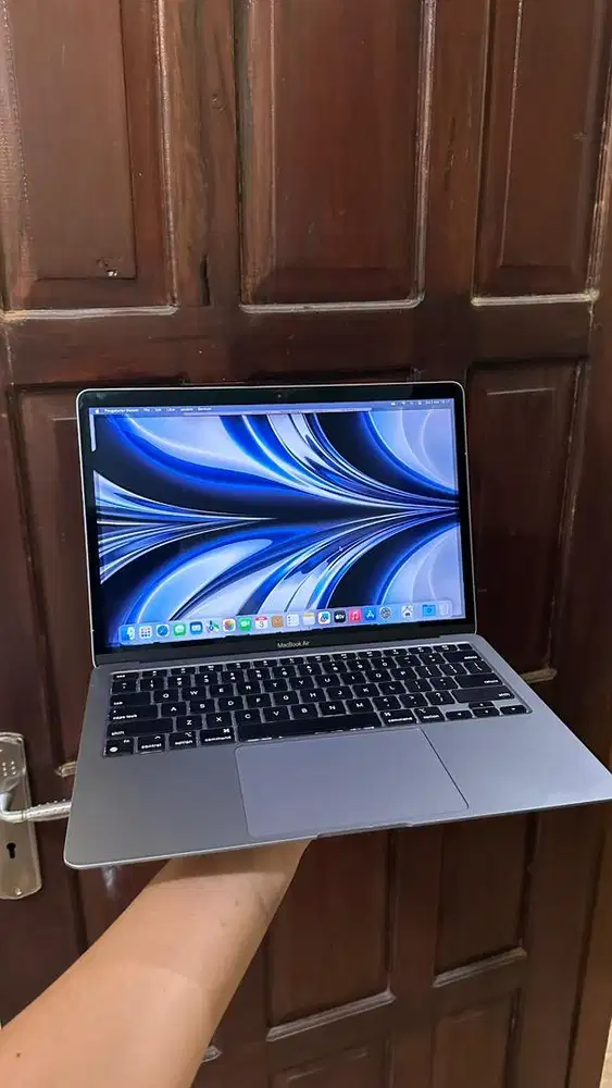 Macbook air m1 8/512 gb murah
