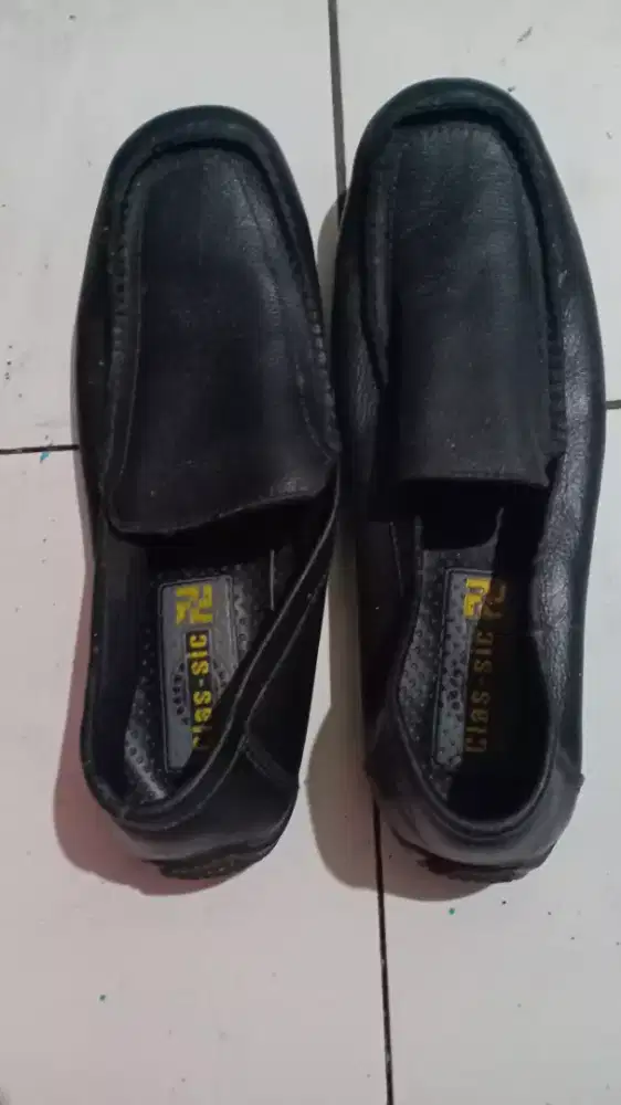 Jual sepatu pria