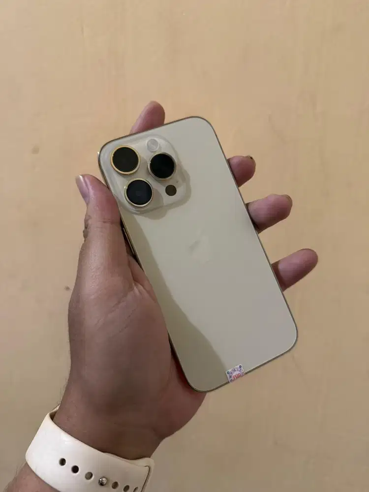 Iphone 14 pro 128 Gold