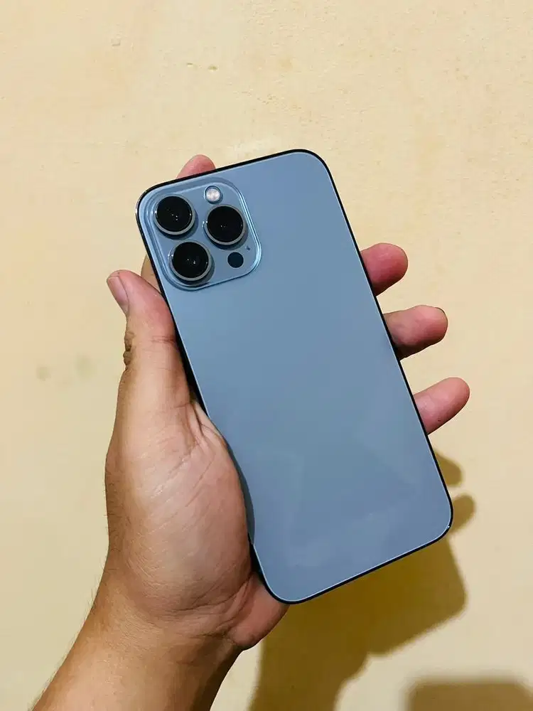 Iphone 13 promax. 128 sieraBlue