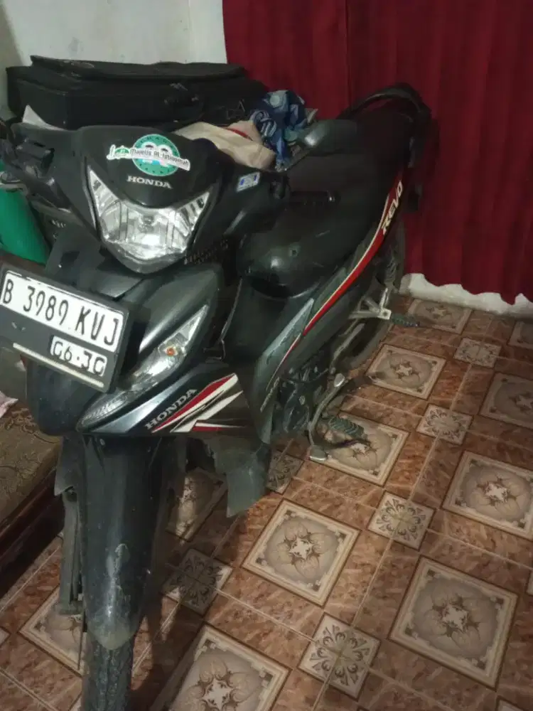 Revo 2015, Ss lengkap, pajak idup plat panjang
