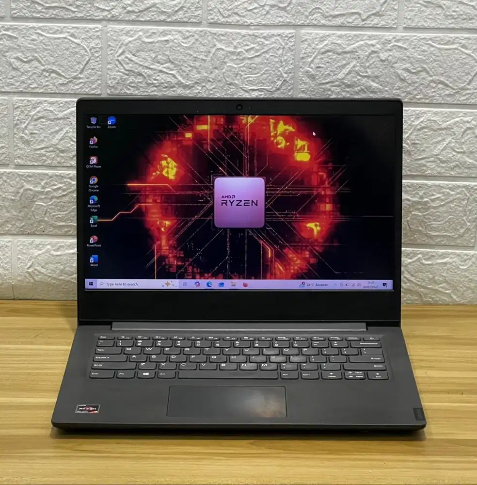 laptop Lenovo ideated v14 ryzen 7 ram8gb ssd512gb