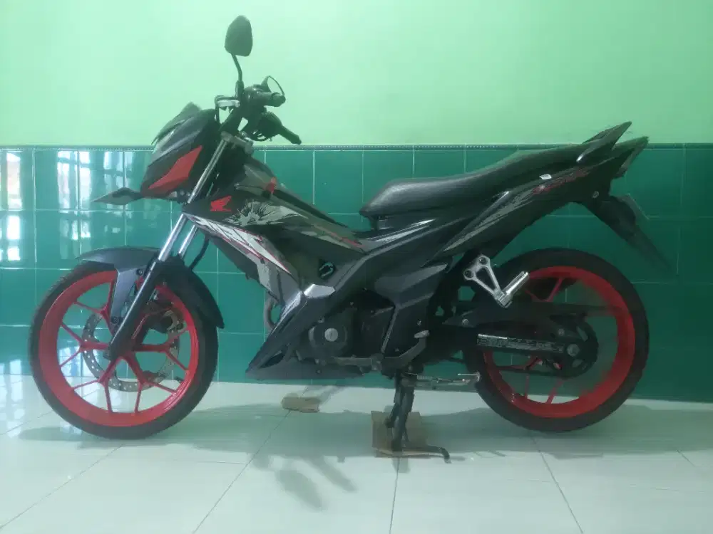 Honda Sonic 150r
