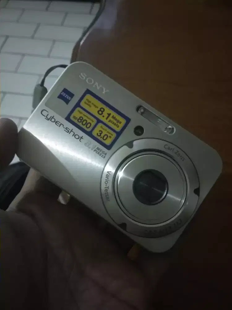 Kamera digital digicam Sony dsc-n1 touch