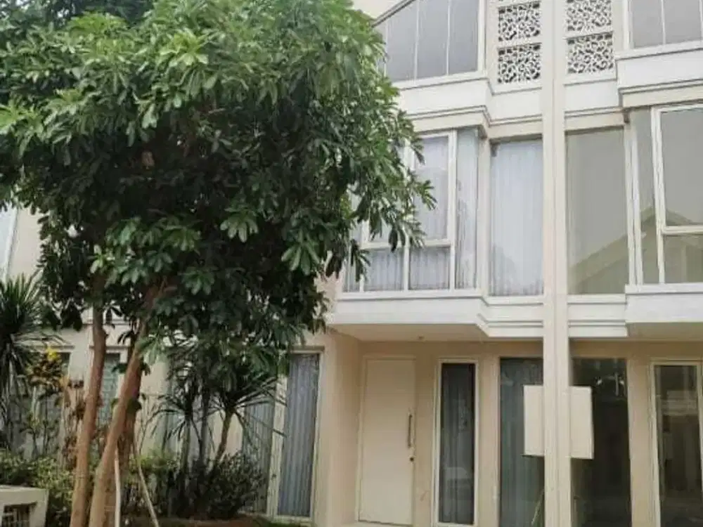 Dijual Rumah MINIMALIS Pakuwon City 3 Kamar Tidur