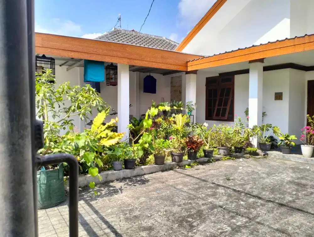 Rumah Hitung Tanah Saja 100 Mtr Ke Poros Jalan Raya Area Ciwulan
