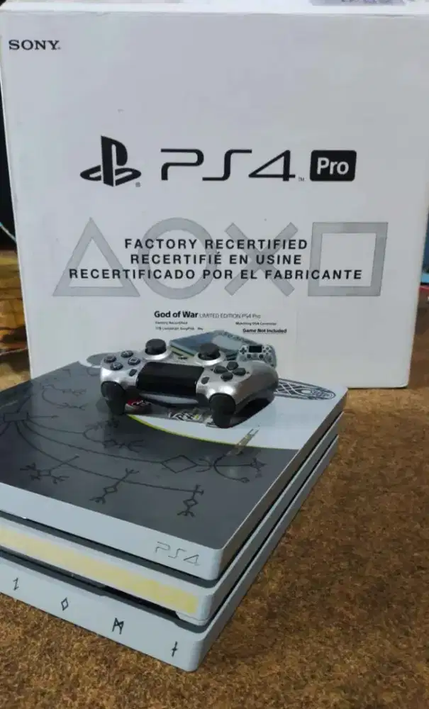 PS4 Pro 1tb edisi God of war Ori + akun
Play station