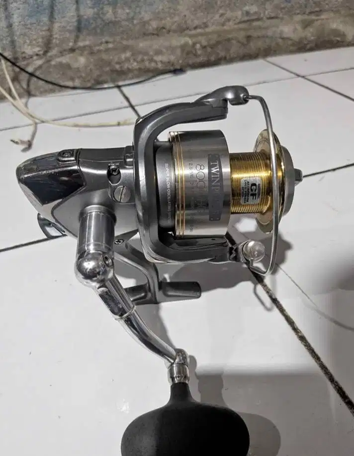 Shimano TwinPower 8000HG seri lama