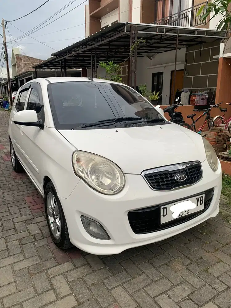 Kia Picanto 2010 Bensin