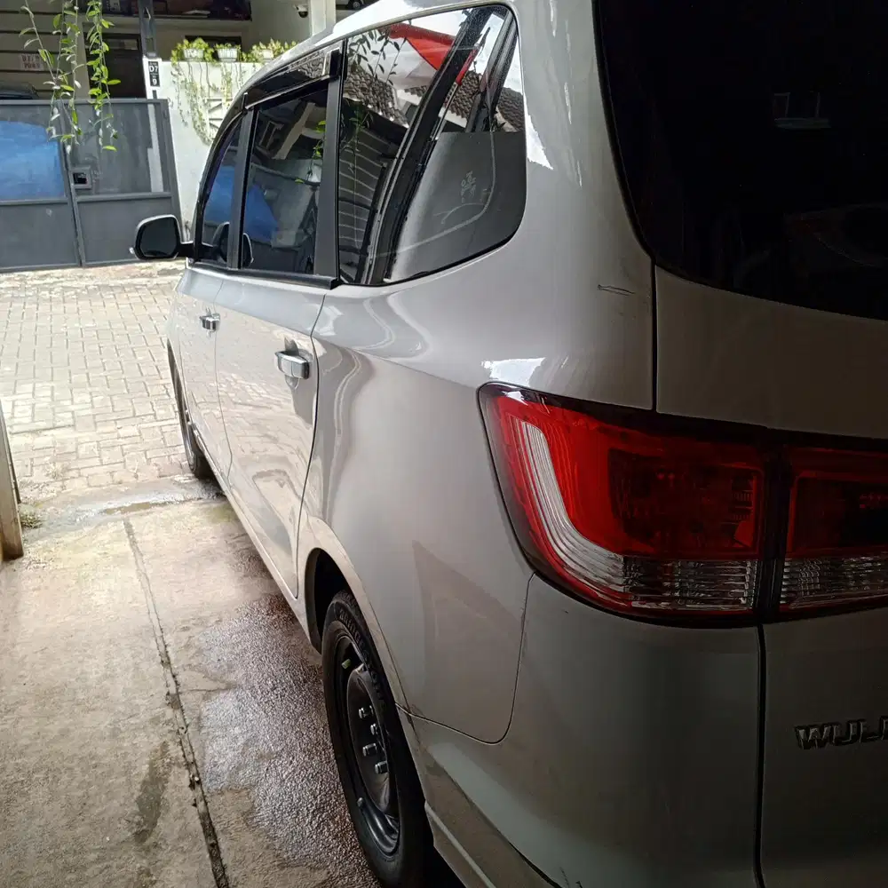 Wuling Confero 2018 Bensin