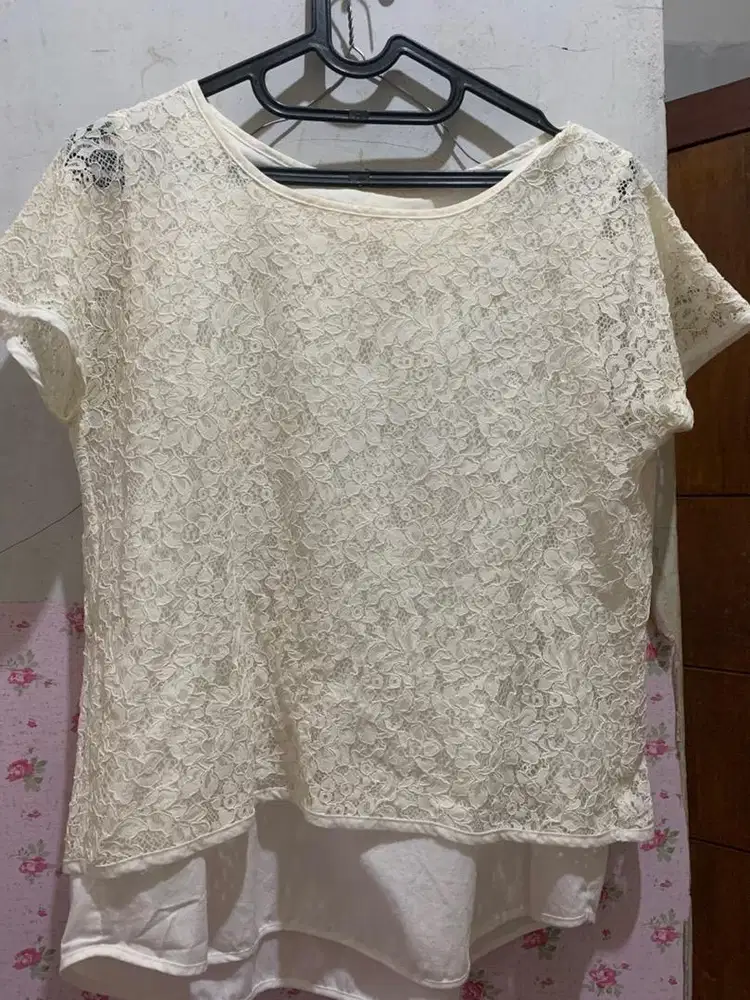 Blouse/Cardigan Brokat wanita