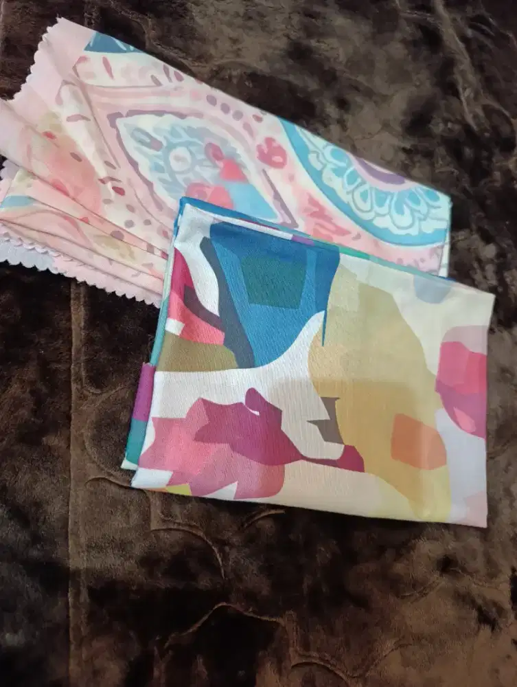 Hijab terawat segiempat