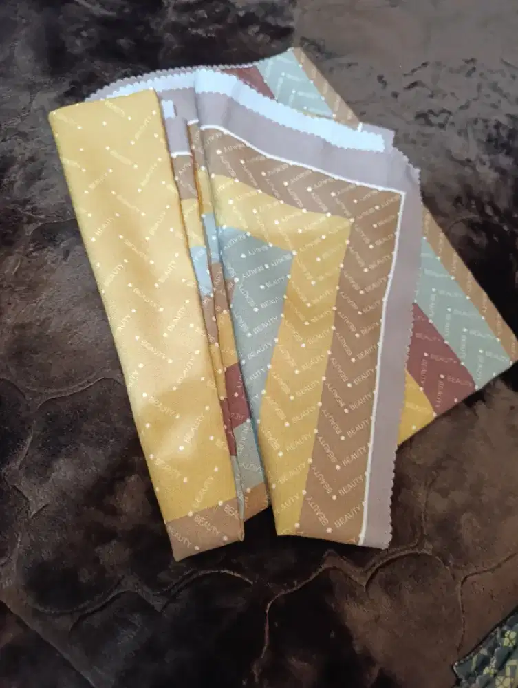 Hijab terawat siap pakai