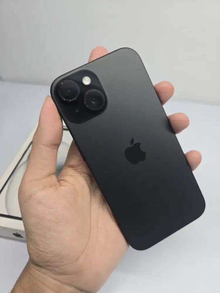 JUAL IPHONE 15 128 GB IBOX - BH 93% (GARANSI ON)