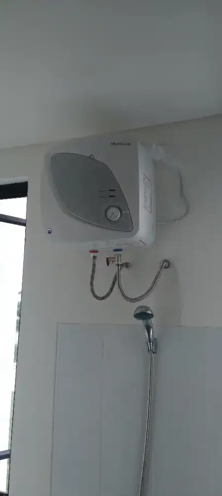 WATER HEATER LISTRIK - MANDI AIR HANGAT PRAKTIS
