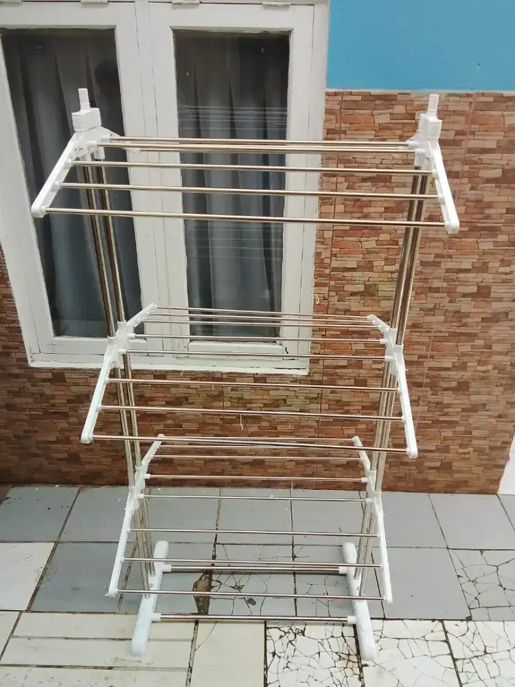 Jemuran baju 3 tingkat