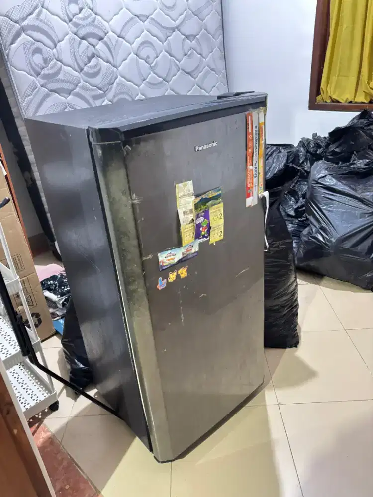 Kulkas panasonic