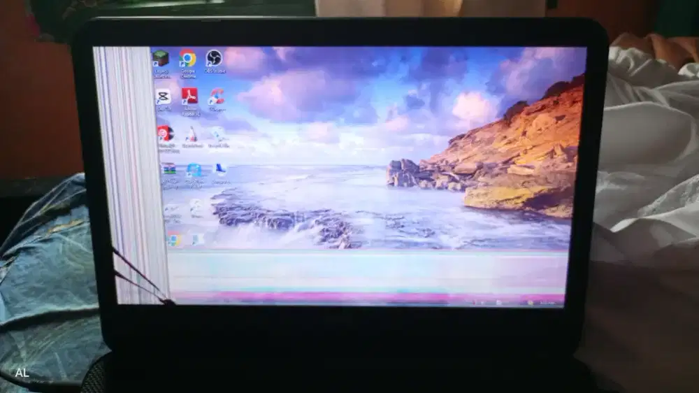 Dell Inspiron 3521
Core i3