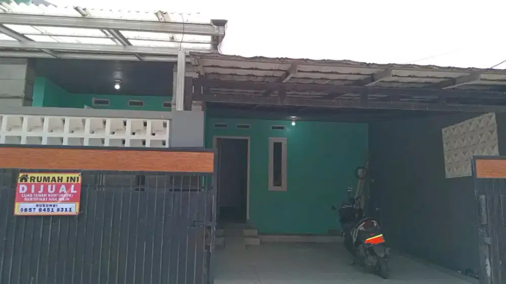 Dijual rumah siap huni posisi hook,Ciomas,pagelaran
