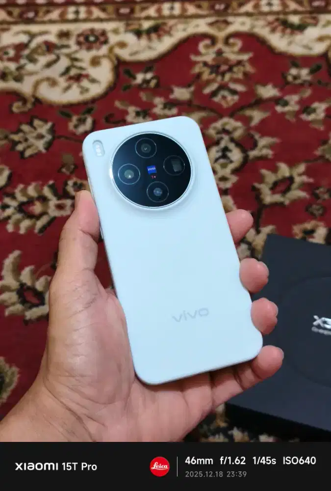 Vivo x300 fullset mulus like new