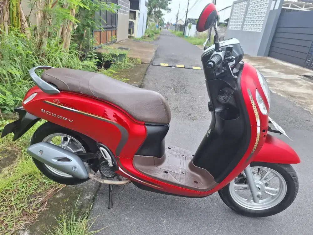 Scoopy keyless 2024 pajak baru bisa cash/kredit syariah  TERMURAH
