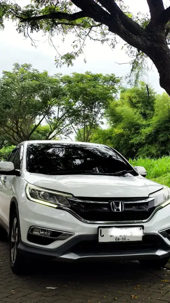 Honda CR-V 2.4 Prestige AT 2016 – Tipe Tertinggi (Fender Audio)
